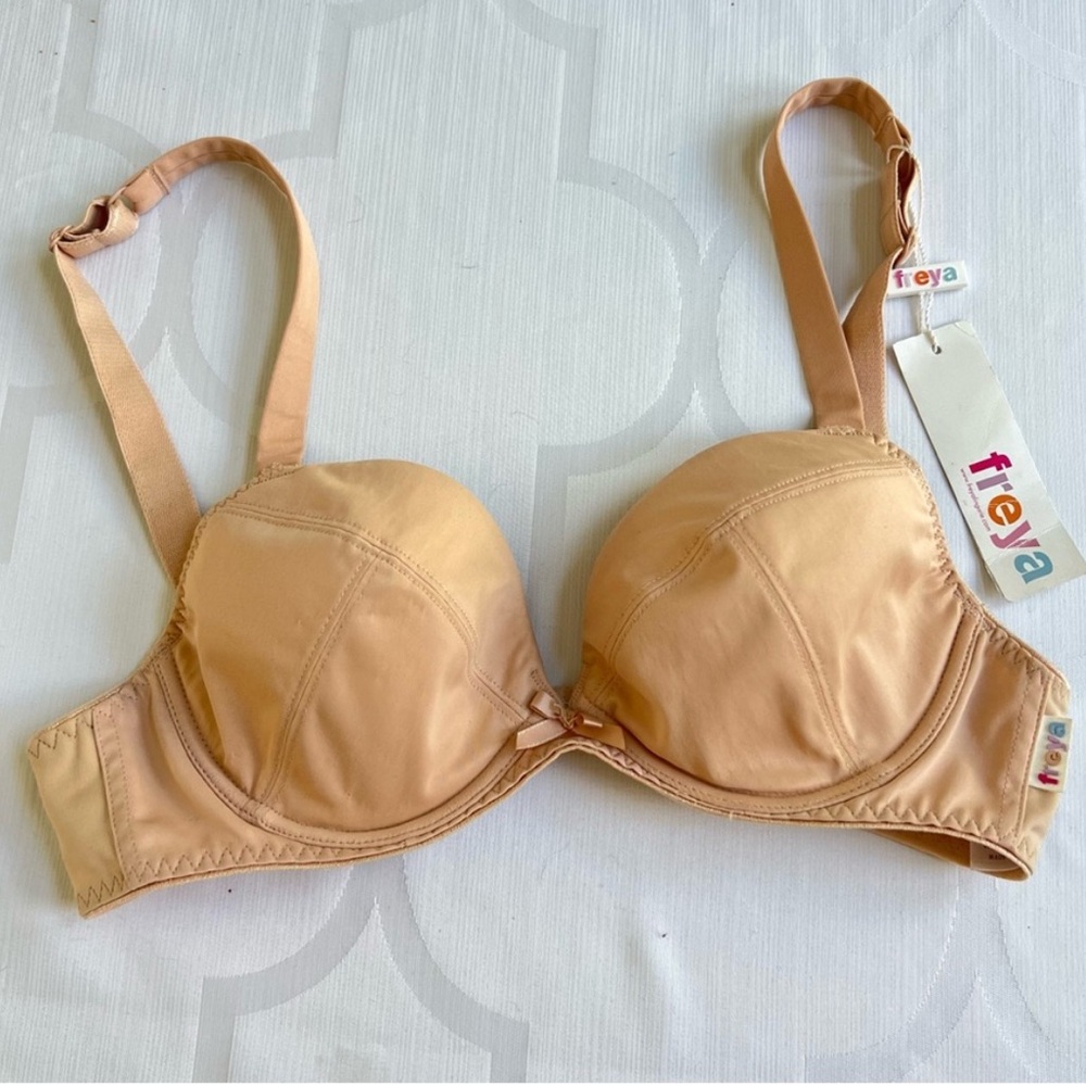 NWT FREYA Retro Underwire Padded Plunge Bra Bare Nude Smooth Molded Cups | 34B - Picture 2 of 8